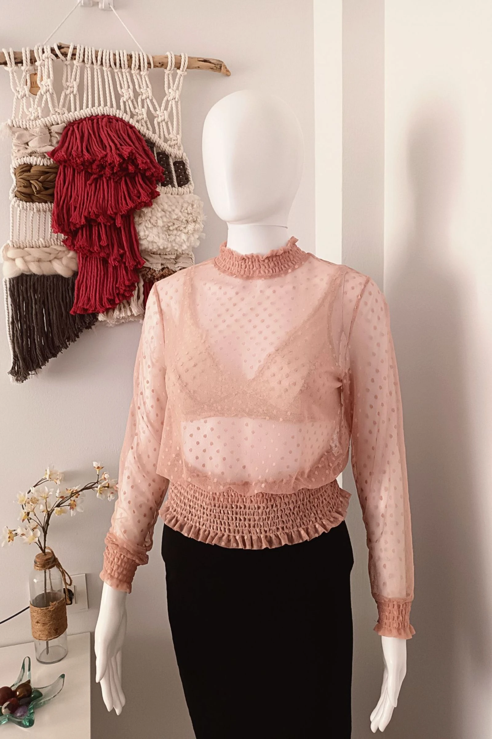 Blusa de Tul Semitransparente con Top de Encaje T.M